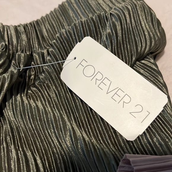 NWT Forever 21 genie shorts BUNDLE - Picture 2 of 5